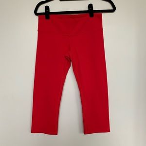 Alo Yoga Capri Leggings